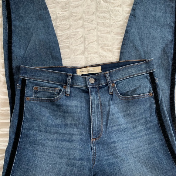 GAP True Skinny Super High Rise Jeans - Blue - Picture 13 of 16